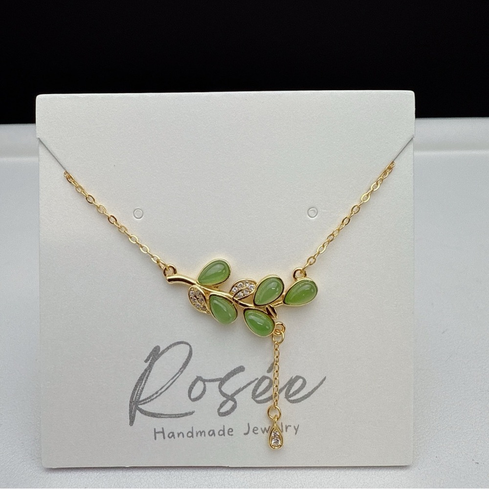 SGN10 S925 Stamped Natural Jade Dainty Leaf Pattern Necklace
